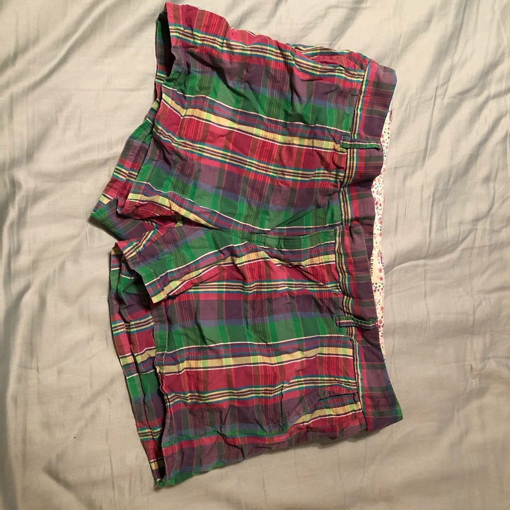 Old Navy plaid shorts size 14